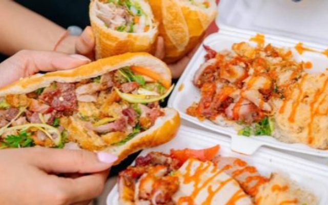 Thiên Y Bakery - Bánh Mì, Xôi Heo Quay - Hai Bà Trưng