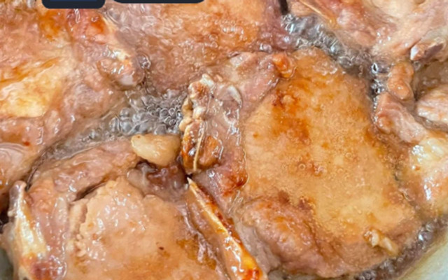 Cơm Gà Xối Mỡ Hoa Gió - Cơm & Cơm Gà Xối Mỡ 