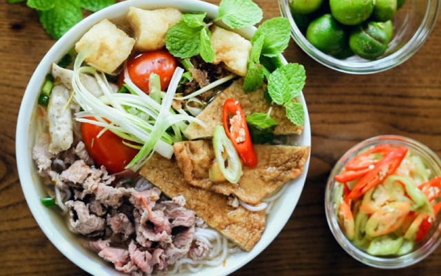 Thanh Béo - Bún Riêu, Cơm & Đồ Ăn Vặt - Láng Hạ