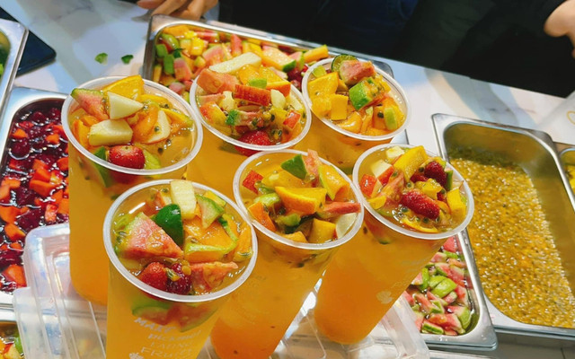 Anh Hai Miền Tây - Trà Trái Cây Tươi - Trần Hưng Đạo