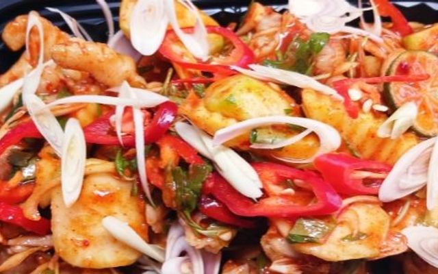 Bếp Nhà Thuỷ - Chân Gà Sốt Thái & Bánh Tráng Nướng Bình Dương - Đường D1