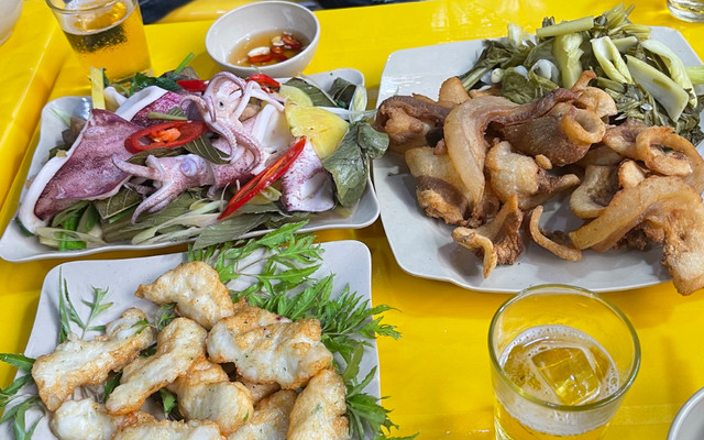 Bia Hơi Đất Mỏ - Quán Nhậu - 102 Phố Cửa Quán