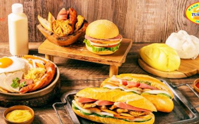 Bánh Mì Sài Gòn - 113 Đội Cấn