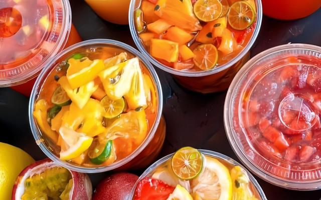 Tiệm Trà Tháng 12 - Trà Dâu Tằm, Trà Mãng Cầu & Trà Trái Cây