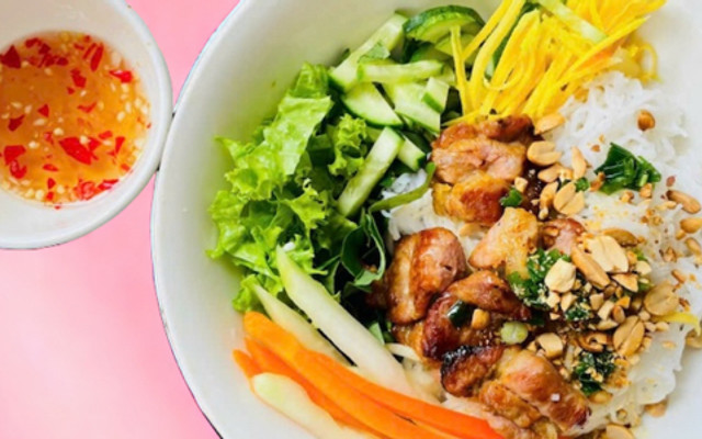 Phương Linh - Xôi Gà Sốt Thái - Nguyễn Hồng Đào