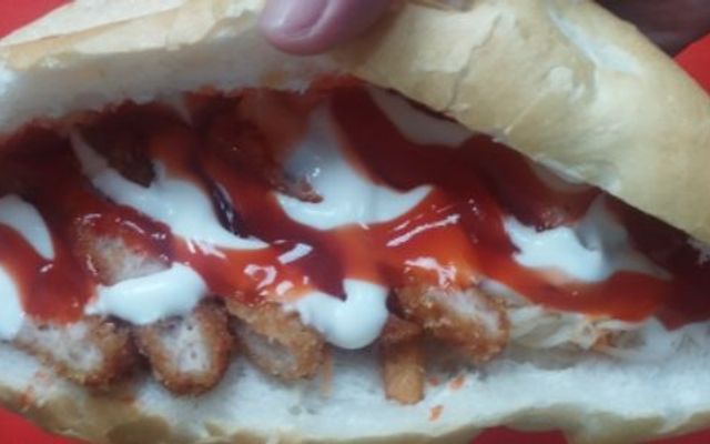 Cô Tám - Bánh Mì, Mì Trộn & Đồ Ăn Vặt