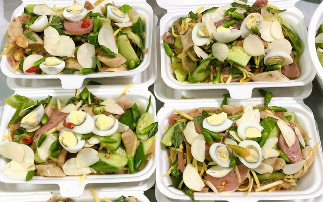 Ăn Vặt Ghiền - Phạm Văn Chí