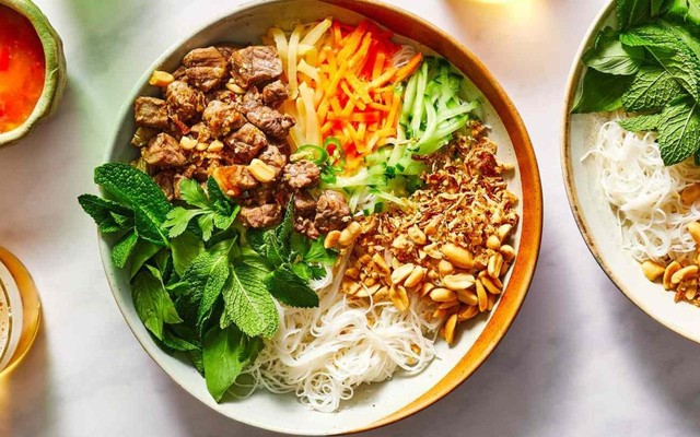 Cơm Tấm - Bún Thịt Nướng 985 - Lê Đức Thọ