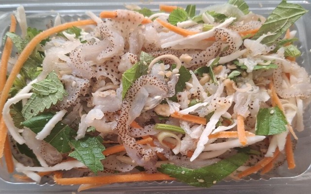 Hoàng Diệu - Nộm Sứa Hải Hậu, Chả Cá Thu Hải Hậu & Dừa Dầm Hải Phòng