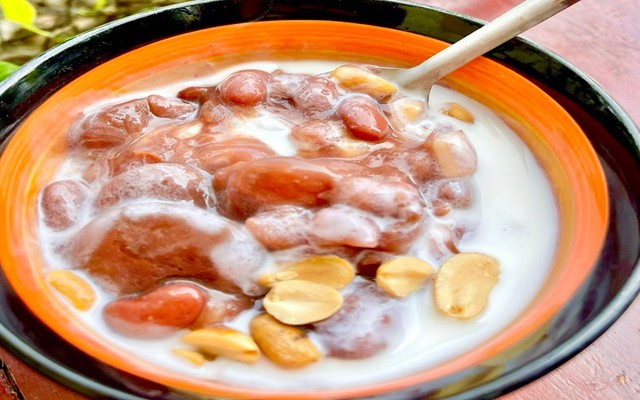 Chè Sữa Bảo Ngọc - Nguyễn Chí Thanh