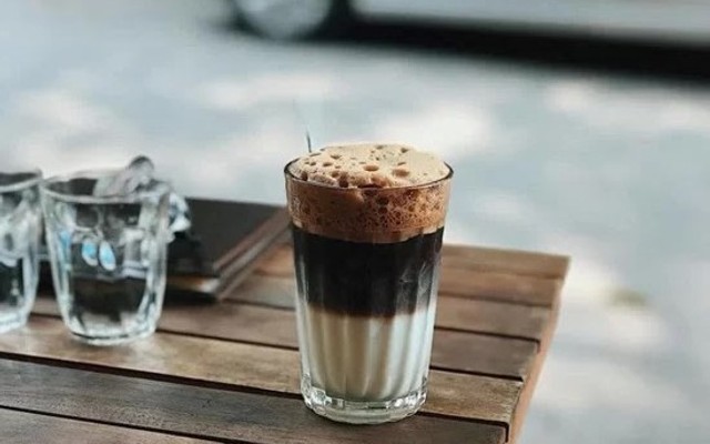 Năm Coffee - 67 Trần Quý Cáp