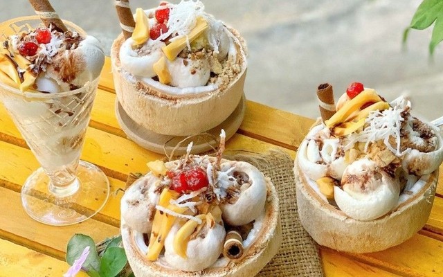 Kem Dừa Mã Lai & Hủ Tiếu - 44 Hồ Quý Ly