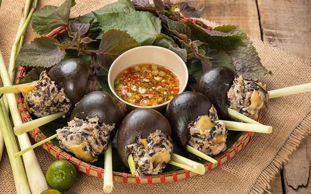 Cỏ Quán - Hải Sản Tươi Sống - Đường 3/2