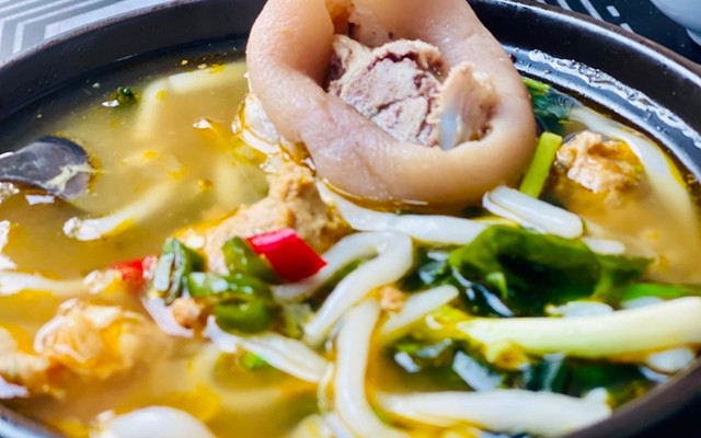 Bánh Canh Thố 1 - Lê Thanh Nghị