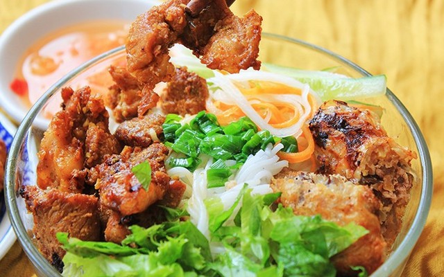 Cha Chan - Bún Thịt Nướng, Bún Mắm & Ram Cuốn Cải