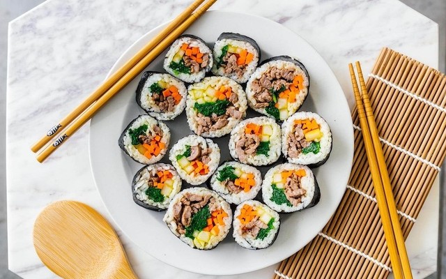 TRANFOOD - Kimbab, Tokbokki & Mì Ý