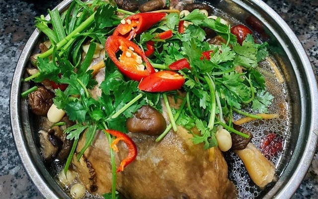 Ẩm Thực 266 - Vịt Quay & Cháo Gỏi Vịt - Thủ Khoa Huân