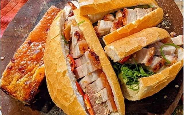 Bánh Mì Cô Út - Trần Hưng Đạo