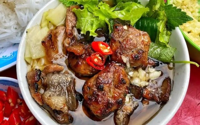 Bún Chả Chuẩn Hà Nội - Bánh Ướt Thịt Nướng