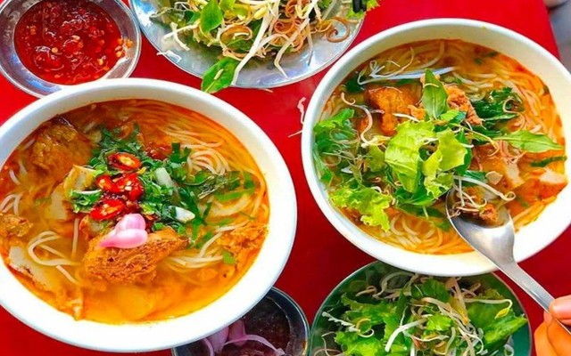 Bún Chả Cá & Ốp La Chảo Đắc Lành - Gia Lạc