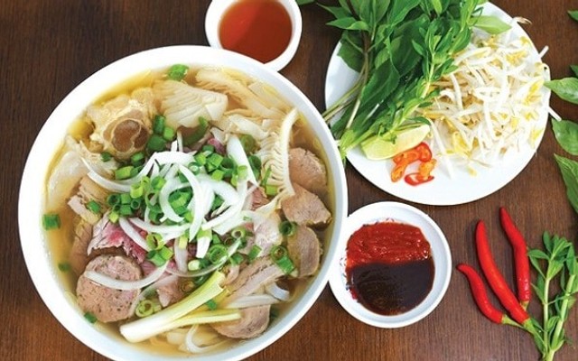 Phở Song Hân - Tái Viên & Tái Nạm Gầu Gân - 37 Đông Hưng Thuận 8
