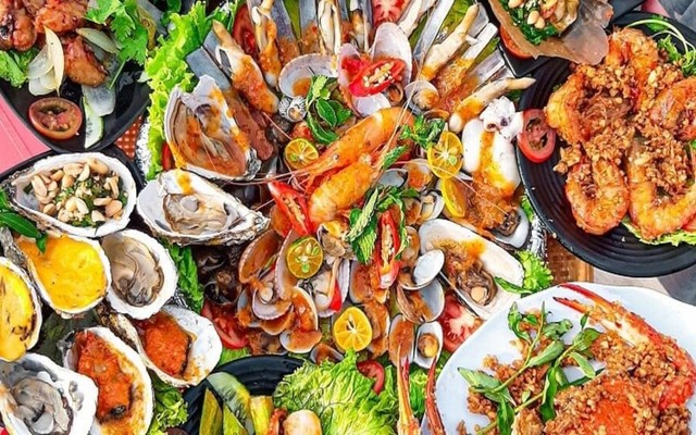 Hải Sản Xóm Vắng - Ngoại Giao Đoàn