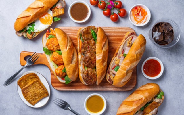 Bánh Mì Thịt Nướng Dòn Dòn, Bánh Mì Chả Cá & Sữa Bắp - 354/27 Lý Thường Kiệt