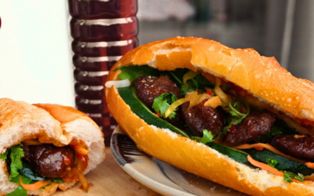 Ôg Chú - Bánh Mì Bò Nướng - 565 Trương Công Định