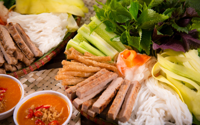 Nem Nướng Nha Trang - 41 Mạc Thiên Tích
