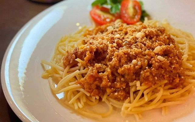 Black Sheep - Hamburger & Mỳ Ý