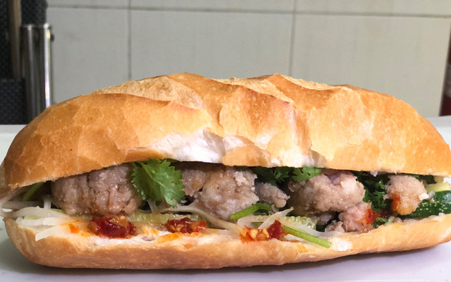 Bánh Mì Xíu Mại Chén - Thiên Quang