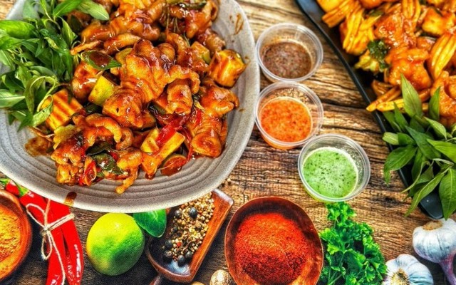 Chân Gà Sam Béoo - Tạ Quang Bửu