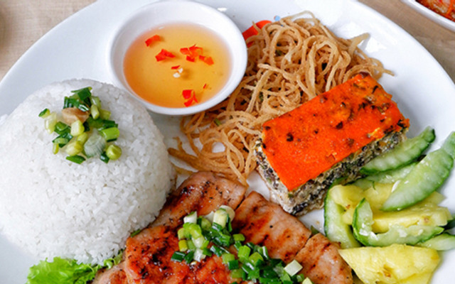 Cơm Tấm Ngon Bà Hai - 102 Nguyễn Văn Nghi