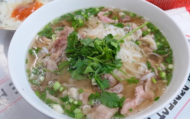 Phở Nghệ - Nguyễn Phong Sắc