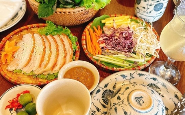 Cốm - Bánh Tráng Cuốn Thịt Heo - Hàn Thuyên