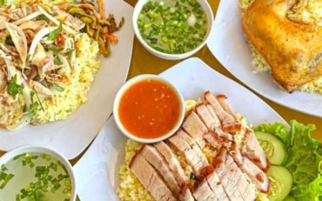 Cơm Gà Nam Chợ Mới - Cao Sơn Pháo