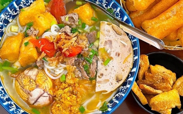 Hà Nộm - Bún Riêu Cua Hà Nội - 262 Đội Cung