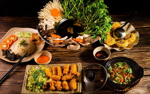 Chay Hoa Sen - Quán Chay Ngon Hóc Môn - Phan Văn Hớn