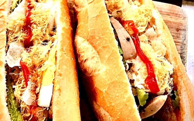 Bánh Mì Chuông - Cà Phê Máy & Trà Trái Cây