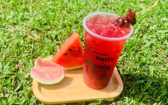 Tiệm Bánh Mì Và Nước Hồng Anh - Nam Kỳ Khởi Nghĩa