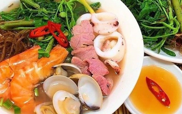 184 Bún Thái & Lẩu Cua Đồng - Thích Quảng Đức