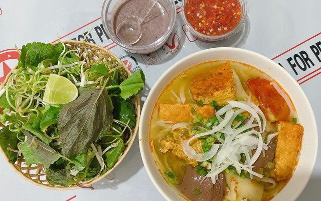 Bún Riêu Cua Hoàng Kim - 73 Điện Biên Phủ