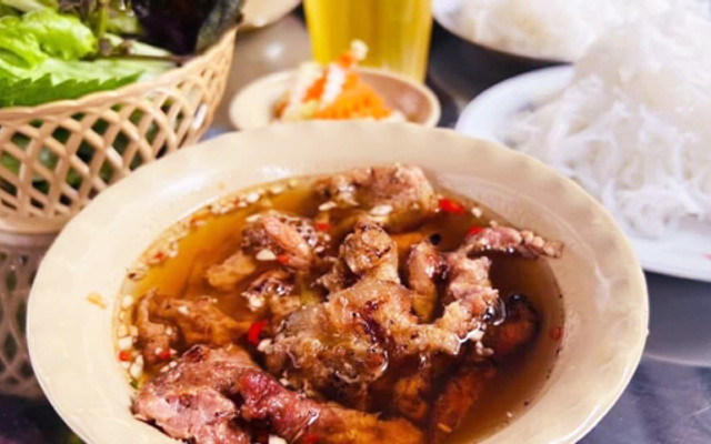 Hai Đô - Bún Chả & Cơm Thịt Nướng - 47 Đình Đông