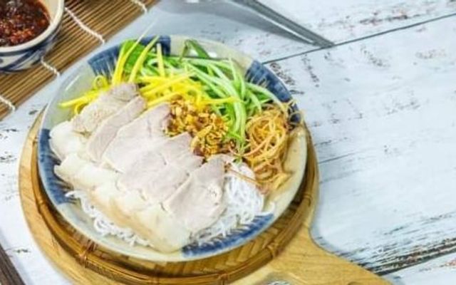 Quảng Ngãi Quán - Bún Mắm Nêm, Ram Bắp & Chân Gà Sả Tắc