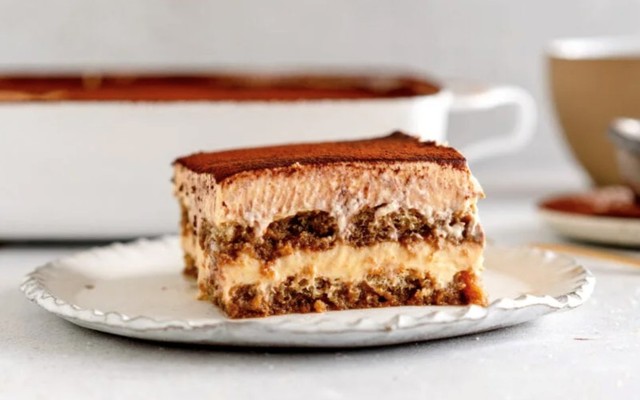 Đoàn Cake - Quang Trung