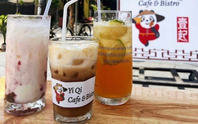 Yi Qi Cafe & Bistro - Đường 32