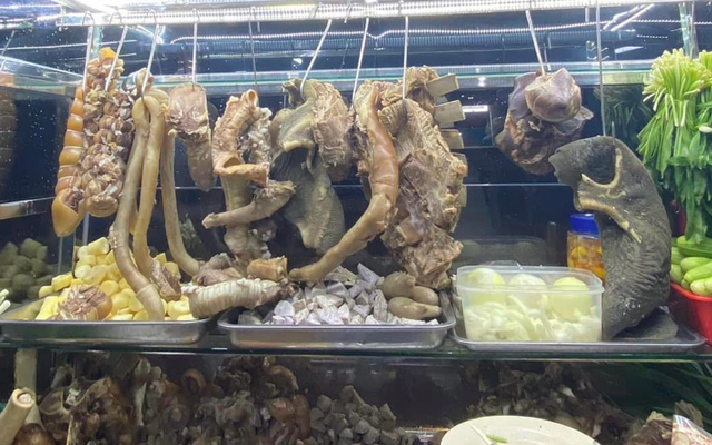 Lẩu Bò Cầu Dừa - Lê Văn Khương