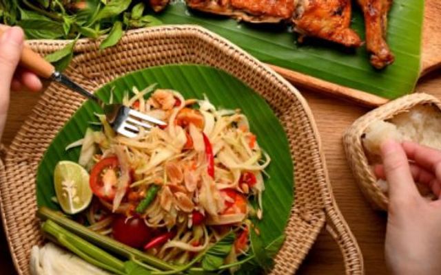 Gỏi Thái Siam - Gỏi Đu Đủ & Ăn Vặt Thái - Chòm Sao