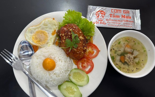 Cơm Gà Tắm Mưa - Bối Bối