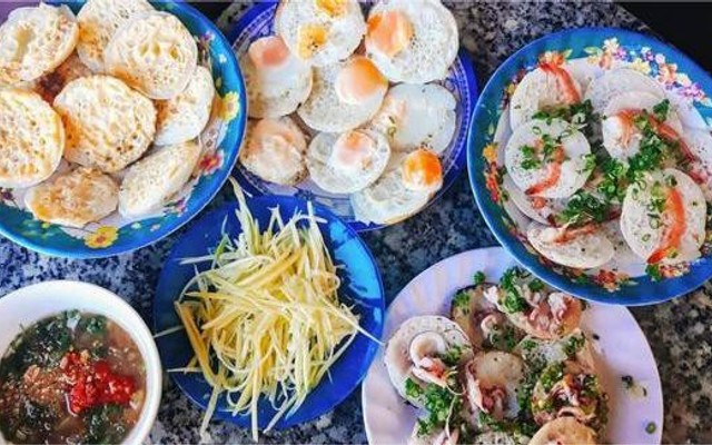 Quán Cao Phong - Đặc Sản Miền Trung, Bánh Căn & Bánh Xèo Phan Rang